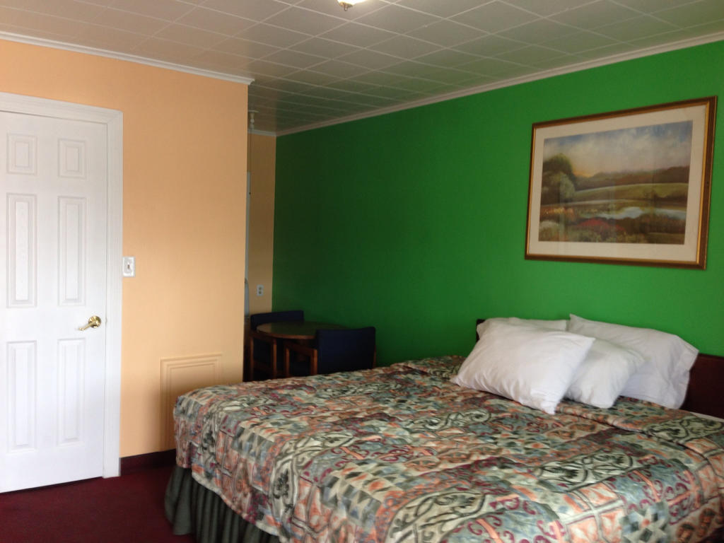 Travel Inn Pryor Pryor Creek Room photo